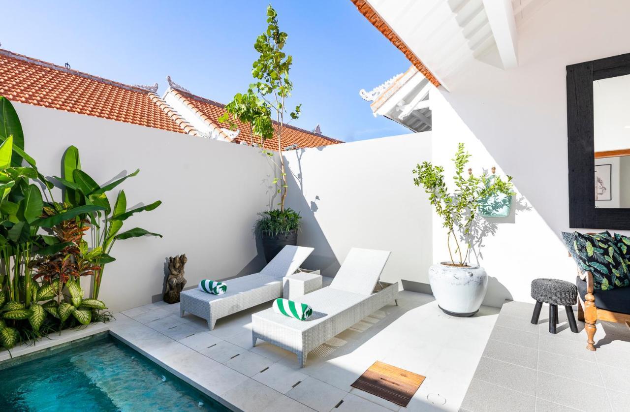 Villa Revo Seminyak  Exterior photo